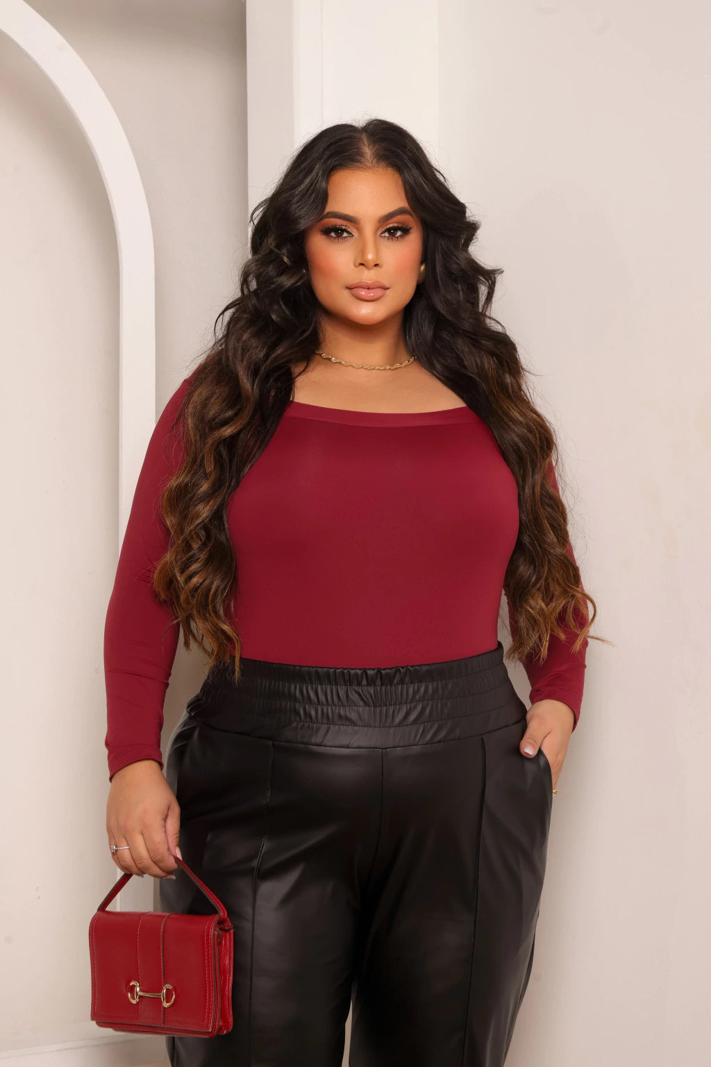 Calça Jogger Couro Plus Size